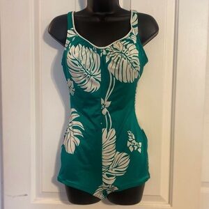 “DE WESSE” Vintage 60’s One Piece Bathing Suit